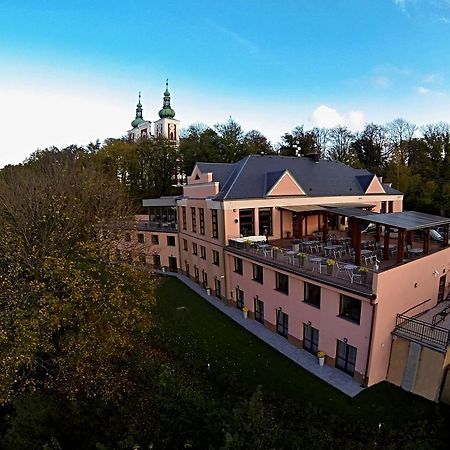 Hotel Cvilín Krnov Buitenkant foto