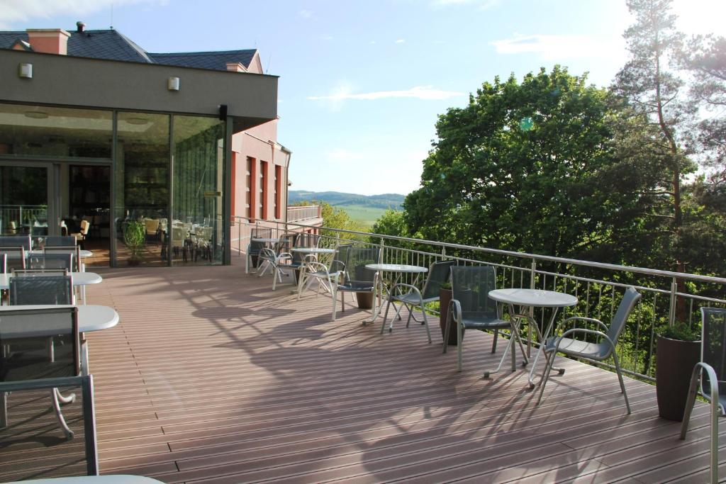 Hotel Cvilín Krnov Buitenkant foto
